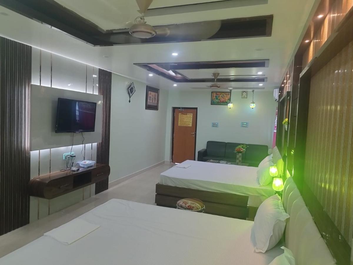 Hotel Ayush International Balasore Exteriér fotografie
