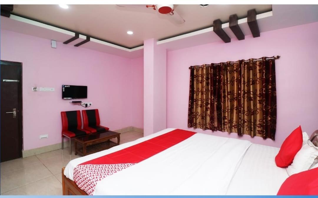 Hotel Ayush International Balasore Exteriér fotografie